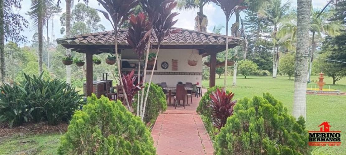 Casa de 4 alcobas en venta en San Antonio De Pereira, Rionegro, 400 m² · foto 14 de 24