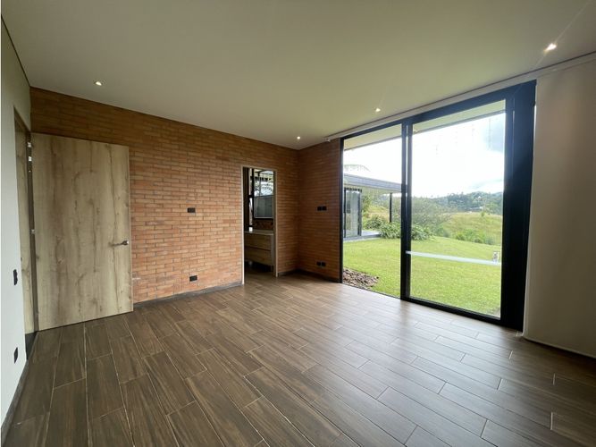 Casa de 4 alcobas en venta en Pantanillo, El Retiro, 300 m² · foto 24 de 24