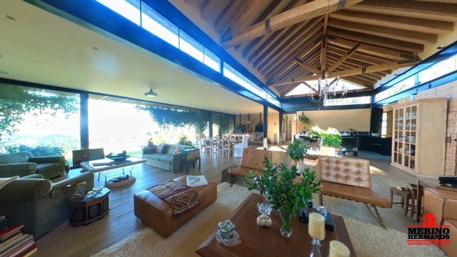 Casa de 3 alcobas en venta en El Capiro, Rionegro, 550 m² · foto 8 de 24