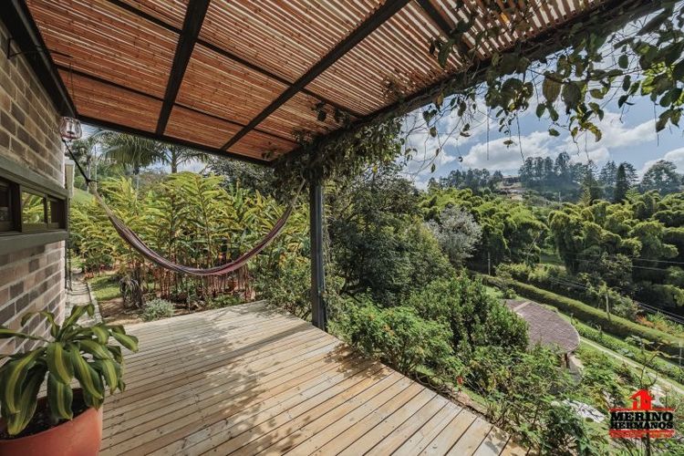 Casa de 5 alcobas en venta en La Clara, Guarne, 240 m² · foto 7 de 24
