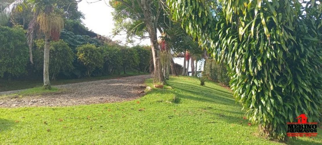 Casa de 3 alcobas en venta en Santa Barbara, Rionegro, 230 m² · foto 3 de 24