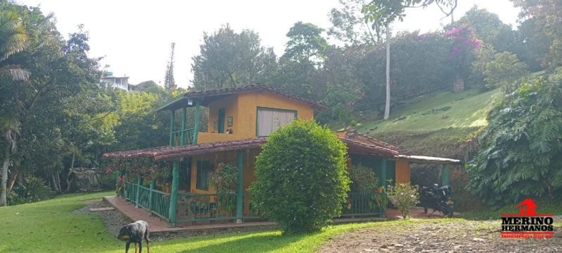 Casa de 3 alcobas en venta en Santa Barbara, Rionegro, 230 m² · foto 8 de 24