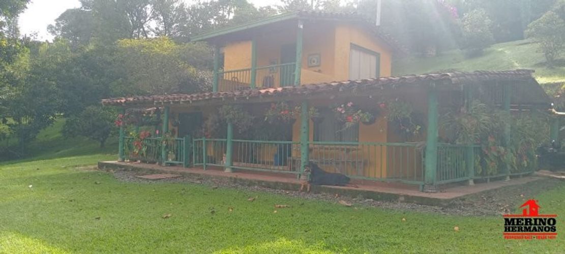 Casa de 3 alcobas en venta en Santa Barbara, Rionegro, 230 m² · foto 11 de 24