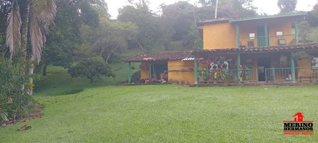 Casa de 3 alcobas en venta en Santa Barbara, Rionegro, 230 m² · foto 13 de 24