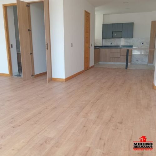 Edificio en venta en Centro, Rionegro, 850 m² · foto 5 de 24