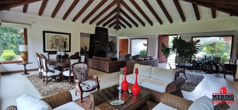 Casa de 3 alcobas en venta en Centro, Rionegro, 350 m² · foto 5 de 24