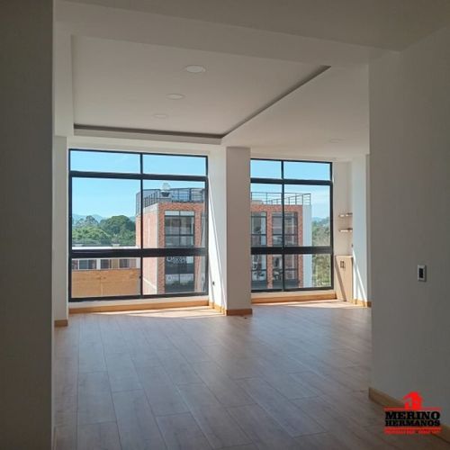 Edificio en venta en Centro, Rionegro, 850 m² · foto 8 de 24