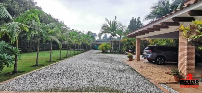 Casa de 3 alcobas en venta en Centro, Rionegro, 350 m² · foto 13 de 24