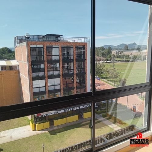 Edificio en venta en Centro, Rionegro, 850 m² · foto 15 de 24