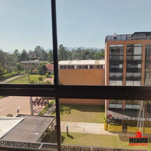 Edificio en venta en Centro, Rionegro, 850 m² · foto 18 de 24