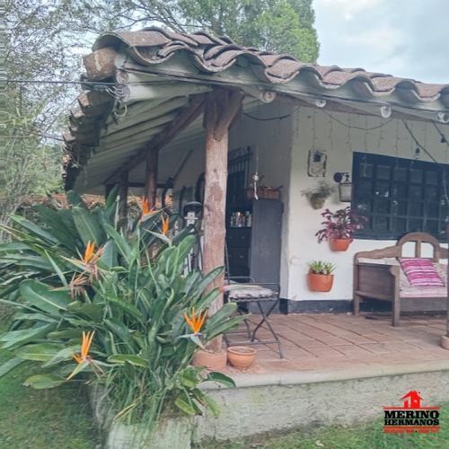 Casa de 6 alcobas en venta en Colasania, Medellín, 280 m² · foto 3 de 24