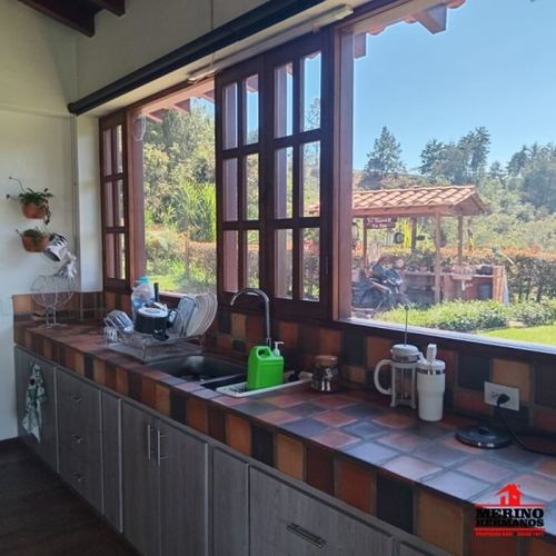 Casa de 4 alcobas en venta en Llanadas, Marinilla, 270 m² · foto 12 de 24