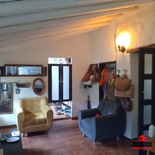 Casa de 6 alcobas en venta en Colasania, Medellín, 280 m² · foto 18 de 24