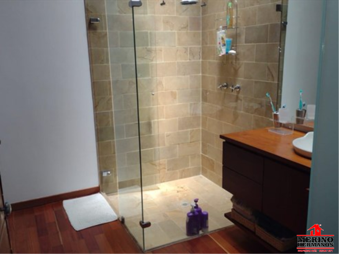 Casa de 4 alcobas en venta en Simon Bolivar Sb (Centro), Copacabana, 300 m² · foto 12 de 24