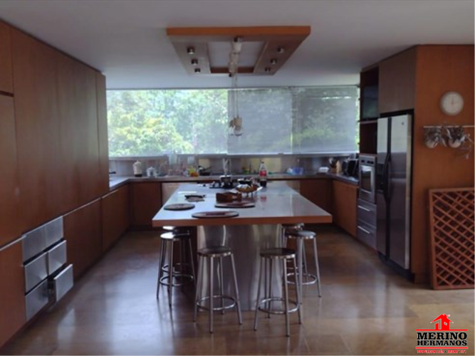 Casa de 4 alcobas en venta en Simon Bolivar Sb (Centro), Copacabana, 300 m² · foto 22 de 24