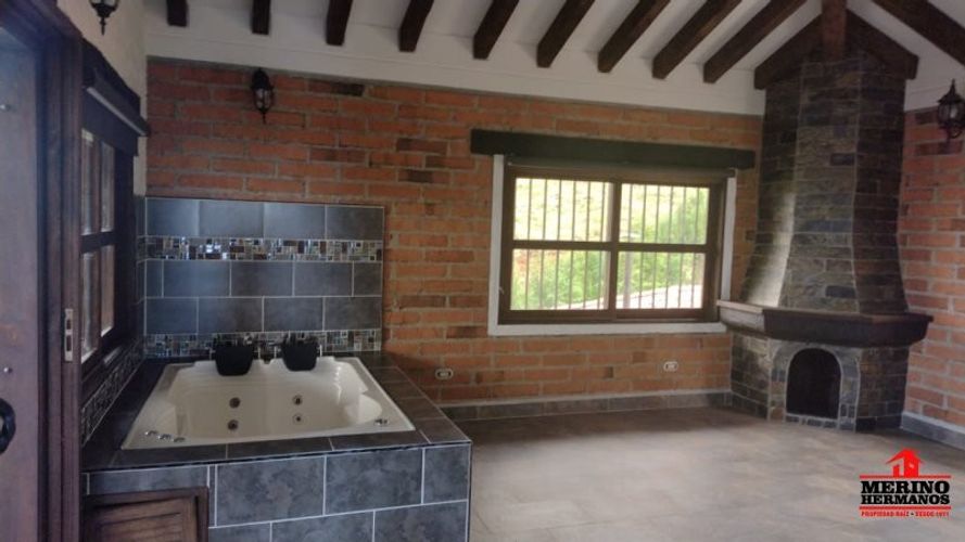 Casa de 4 alcobas en venta en Guarne, 500 m² · foto 19 de 24