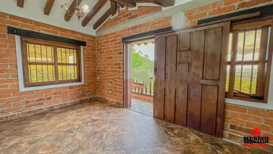 Casa de 4 alcobas en venta en Guarne, 500 m² · foto 23 de 24