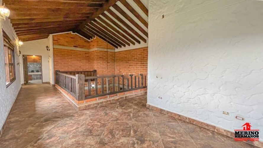 Casa de 4 alcobas en venta en Guarne, 500 m² · foto 24 de 24