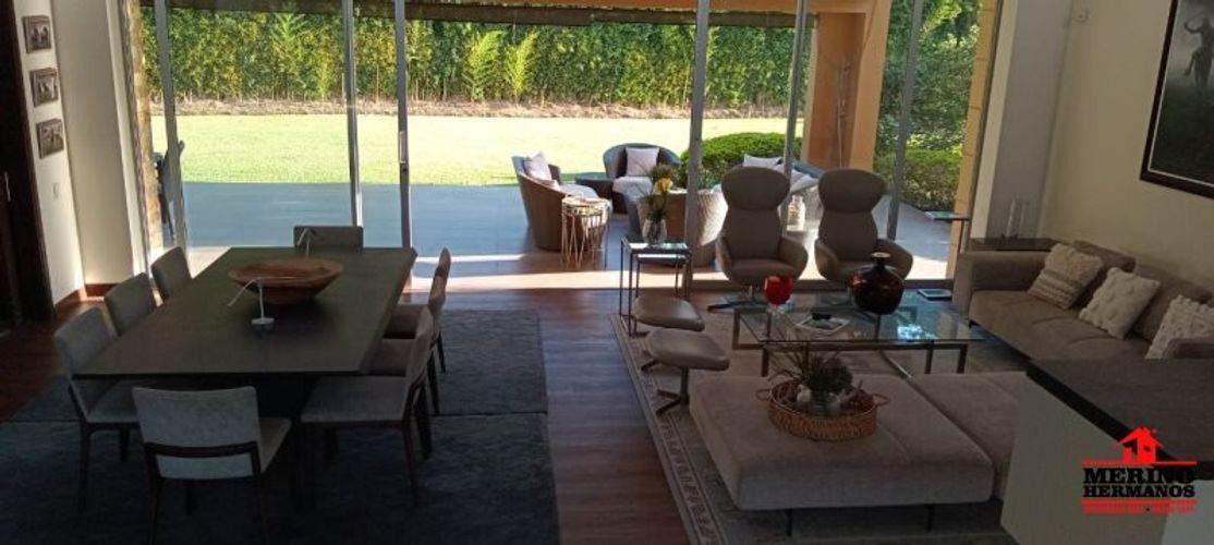 Casa de 4 alcobas en venta en Centro, Rionegro, 573 m² · foto 8 de 24