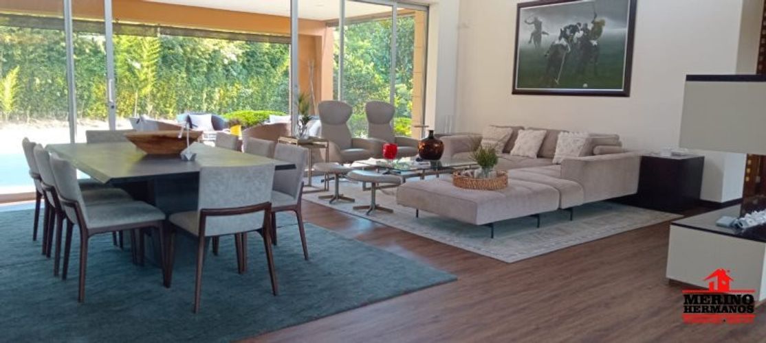 Casa de 4 alcobas en venta en Centro, Rionegro, 573 m² · foto 9 de 24