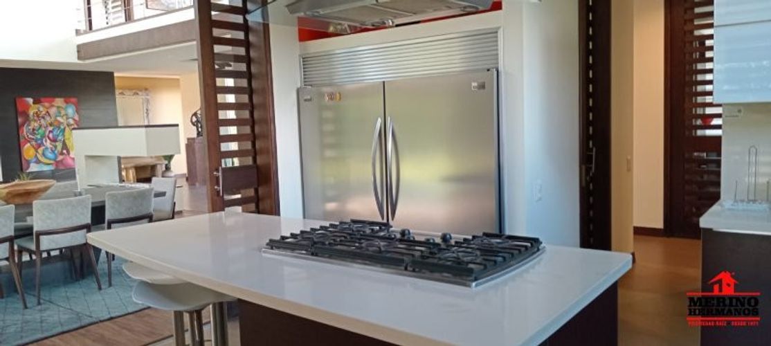 Casa de 4 alcobas en venta en Centro, Rionegro, 573 m² · foto 16 de 24