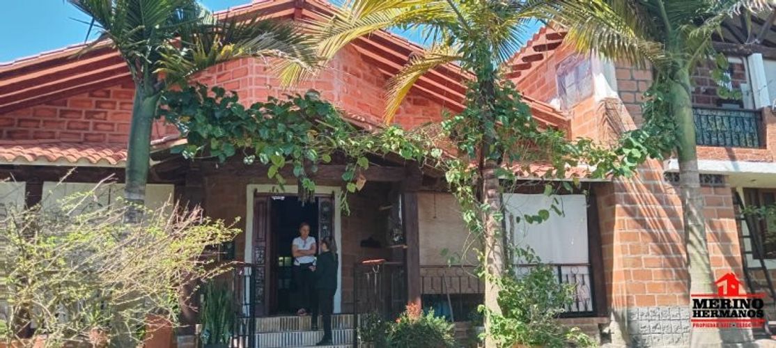 Casa de 5 alcobas en venta en Centro, Rionegro, 340 m² · foto 5 de 24