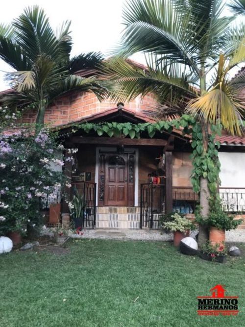 Casa de 5 alcobas en venta en Centro, Rionegro, 340 m² · foto 7 de 24