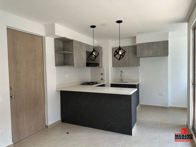 Apartamento de 2 alcobas en venta en Llano Grande, Rionegro, 58 m² · foto 2 de 24