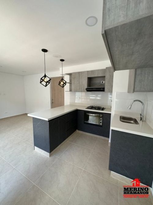Apartamento de 2 alcobas en venta en Llano Grande, Rionegro, 58 m² · foto 8 de 24