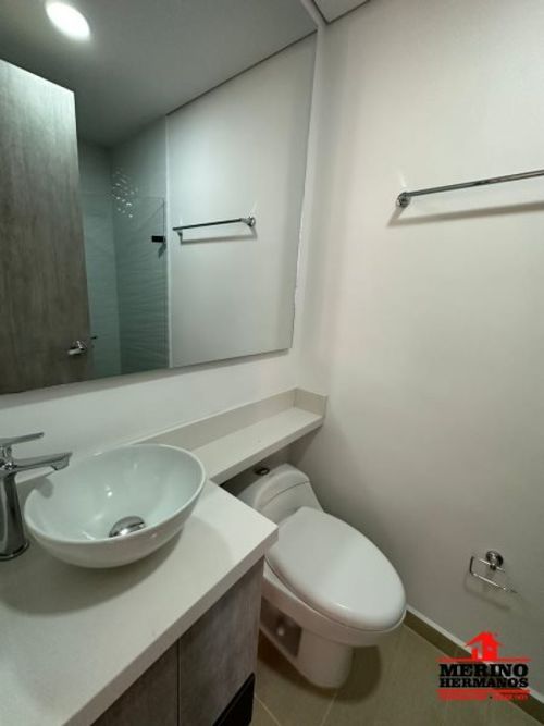 Apartamento de 2 alcobas en venta en Llano Grande, Rionegro, 58 m² · foto 23 de 24