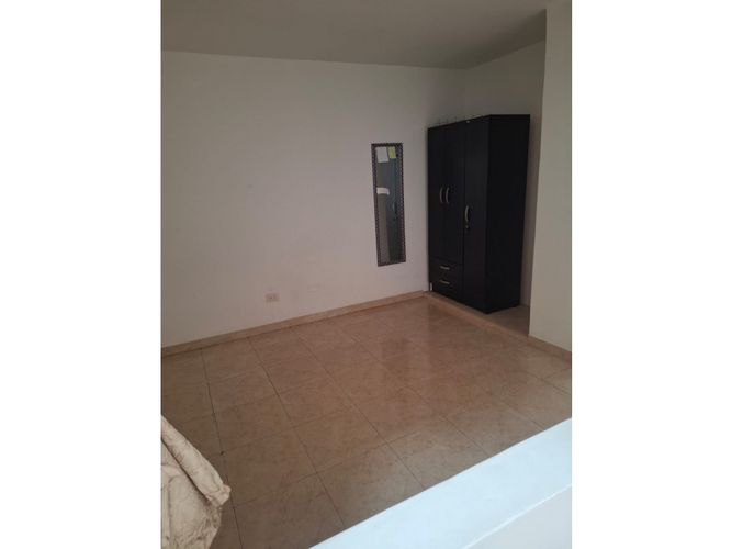 Casa de 4 alcobas en venta en Las Mercedes, Jamundí, 240 m² · foto 10 de 12