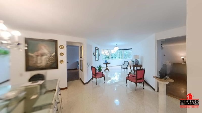 Apartamento de 2 alcobas en venta en San Lucas, Medellín, 92 m² · foto 2 de 22