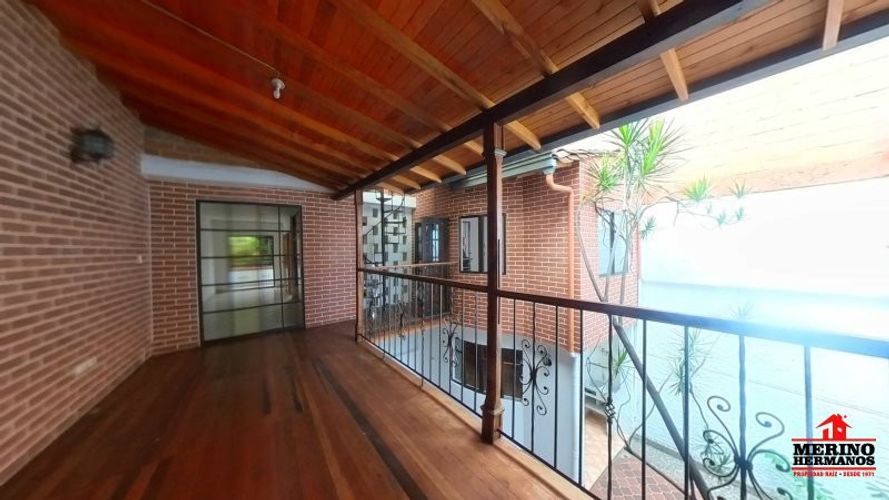 Casa de 4 alcobas en venta en Belén Fatima, Medellín, 260 m² · foto 4 de 24