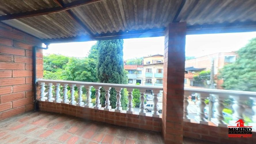 Casa de 4 alcobas en venta en Belén Fatima, Medellín, 260 m² · foto 13 de 24