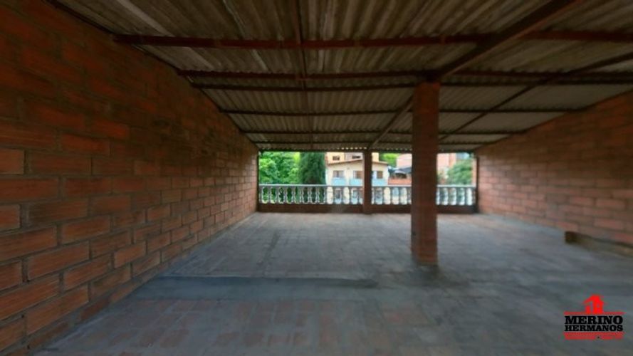 Casa de 4 alcobas en venta en Belén Fatima, Medellín, 260 m² · foto 22 de 24