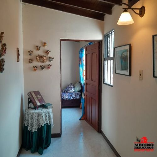 Casa de 3 alcobas en venta en El Danubio, Medellín, 90 m² · foto 10 de 22