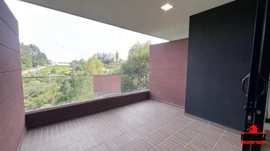 Oficina en arriendo en El Poblado, Medellín, 64 m² · foto 5 de 19