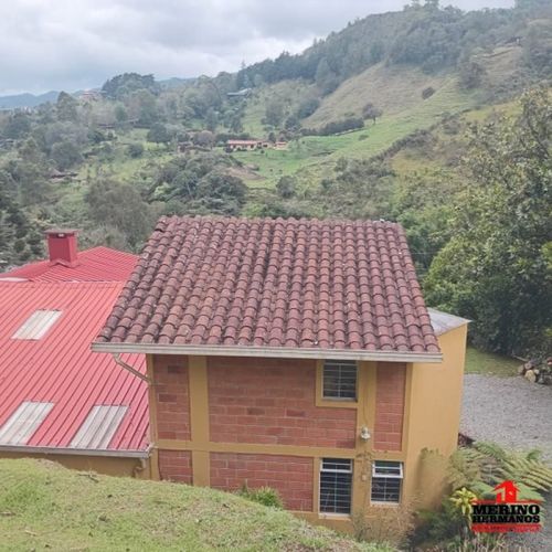 Casa de 5 alcobas en venta en Pantanillo, El Retiro, 330 m² · foto 18 de 24