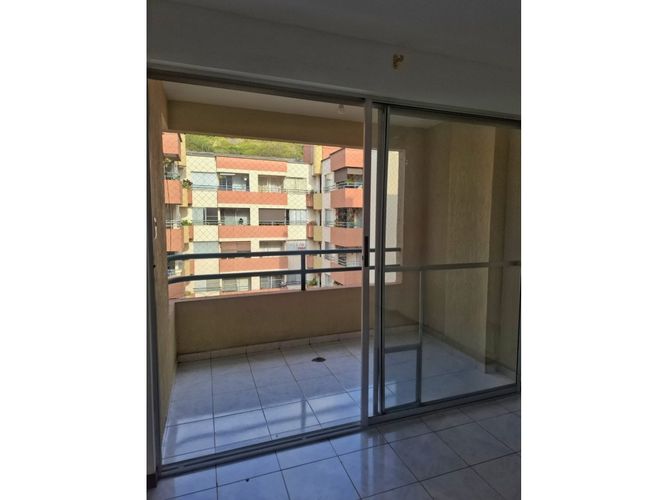 Apartamento de 3 alcobas en venta en Sector La Luisa Bella Suiza, Cali, 84 m² · foto 7 de 18