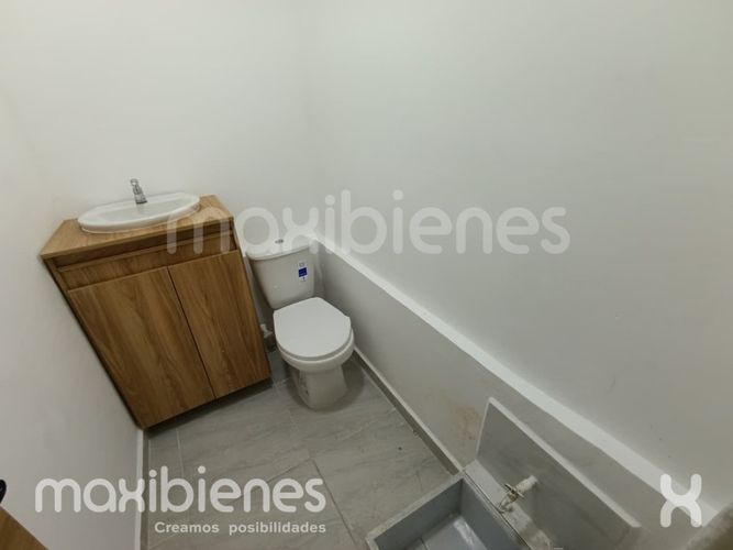 Local en arriendo en Belén San Bernardo, Medellín, 200 m² · foto 7 de 9