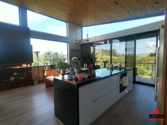 Casa de 3 alcobas en venta en Centro, Rionegro, 280 m² · foto 5 de 24