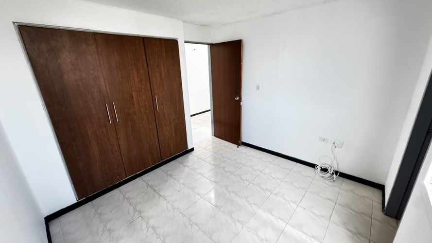 Apartamento de 4 alcobas en venta en Conjunto Residencial Artemisa, Bucaramanga, 84 m² · foto 13 de 19