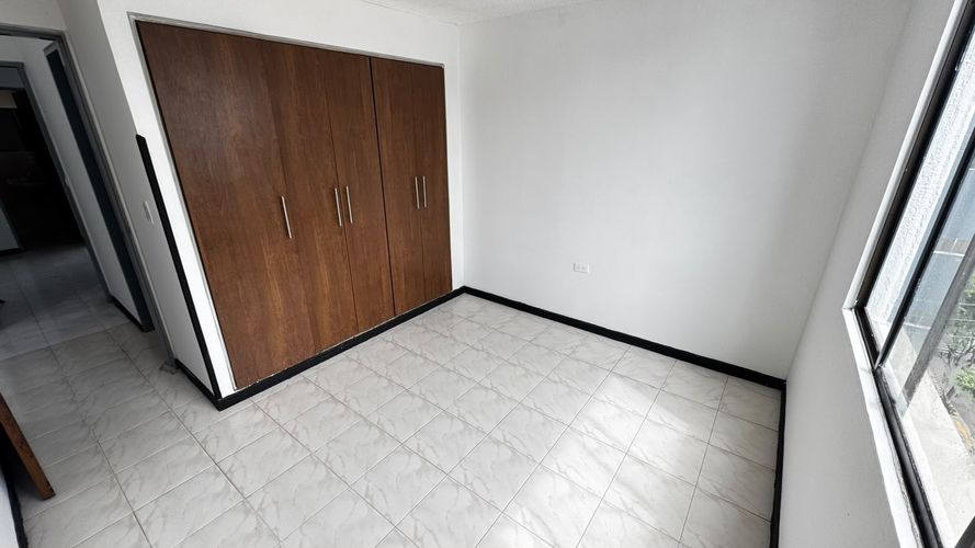 Apartamento de 4 alcobas en venta en Conjunto Residencial Artemisa, Bucaramanga, 84 m² · foto 9 de 19
