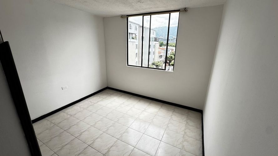 Apartamento de 4 alcobas en venta en Conjunto Residencial Artemisa, Bucaramanga, 84 m² · foto 10 de 19
