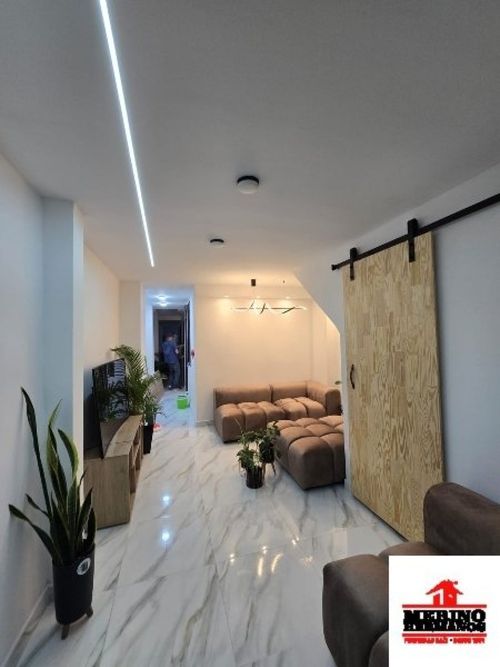 Casa de 4 alcobas en venta en San Isidro, Medellín, 200 m² · foto 6 de 24