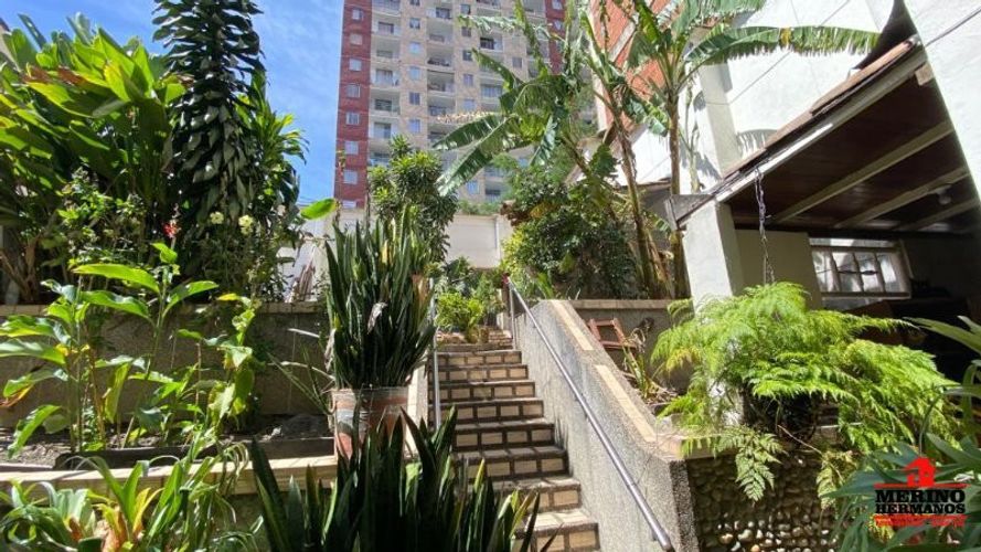 Casa de 5 alcobas en arriendo en Urbanizacion Loyola, Medellín, 487 m² · foto 21 de 23