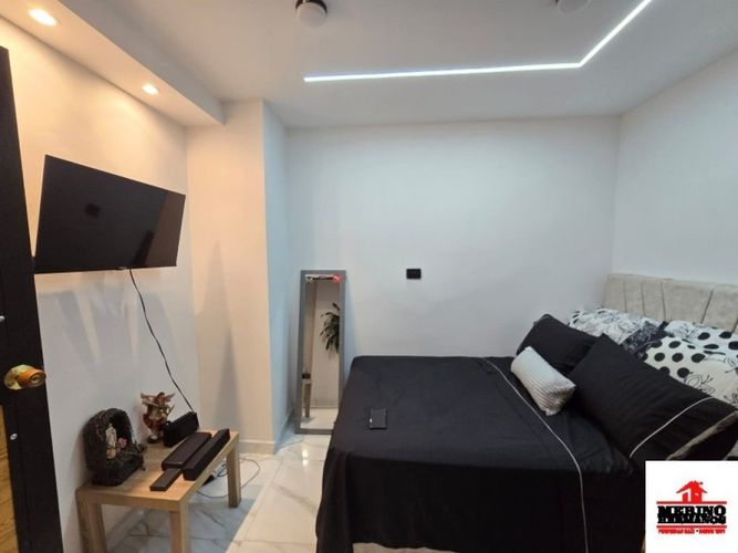 Casa de 4 alcobas en venta en San Isidro, Medellín, 200 m² · foto 9 de 24