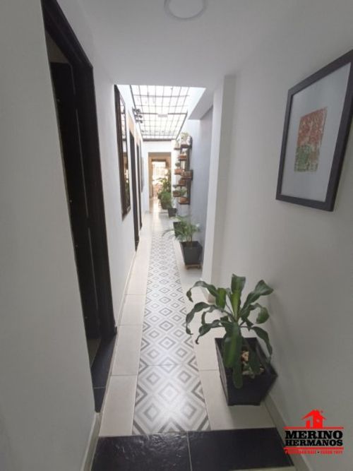 Casa de 4 alcobas en venta en San Isidro, Medellín, 200 m² · foto 13 de 24