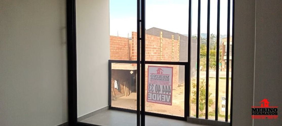 Casa de 3 alcobas en venta en El Tambo, La Ceja, 147 m² · foto 12 de 24