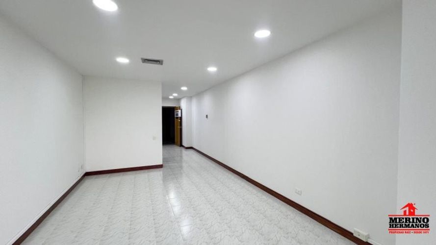 Oficina en arriendo en La Aguacatala, Medellín, 48 m² · foto 7 de 12